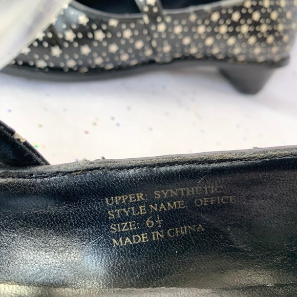 Very Volatile Black  Vegan Leather Chunky Style Star Print Mary Janes  Size 6.5 - Picture 9 of 14